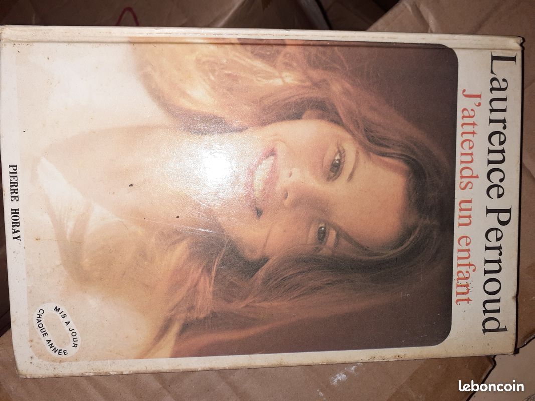 Livre J'attends un enfant de Laurence Pernoud (image 1)