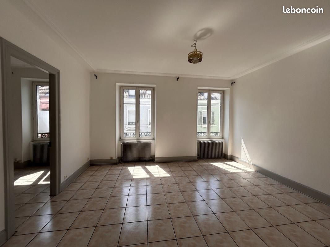 Appartement 2 pièces 49 m² · à Mulhouse · 49 m² · 61 000 €