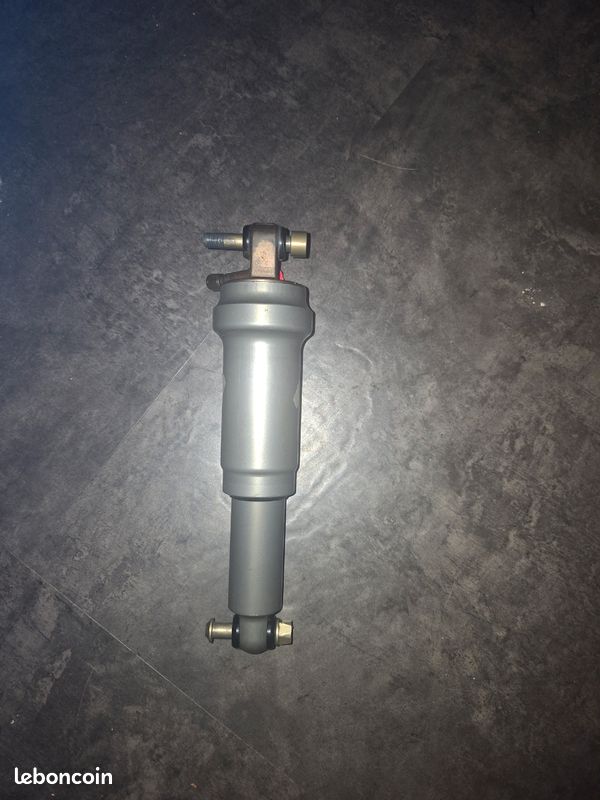 Specialized AFR Shock (image 1)