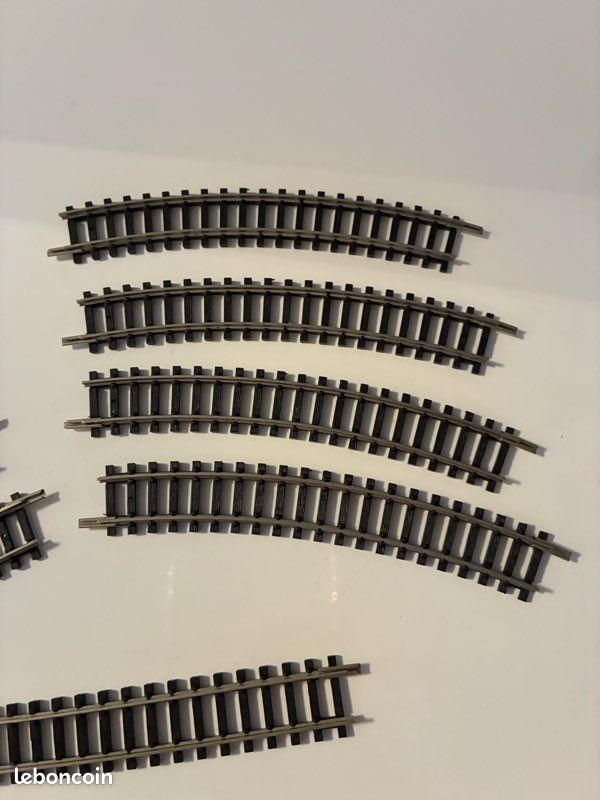 ROCO 12 RAILS COURBES MAILLECHORT R1 24° REF. 22231 - ECHELLE N 1/160