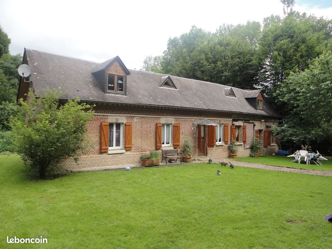 Maison 6 pièces 138 m² · à Bézu-la-Forêt · 138 m² · 175 000 €