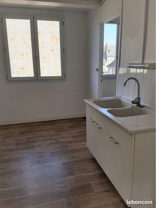 Appartement 4 pièces 74 m² · à Condé-en-Normandie · 74 m² · 452 €/mois