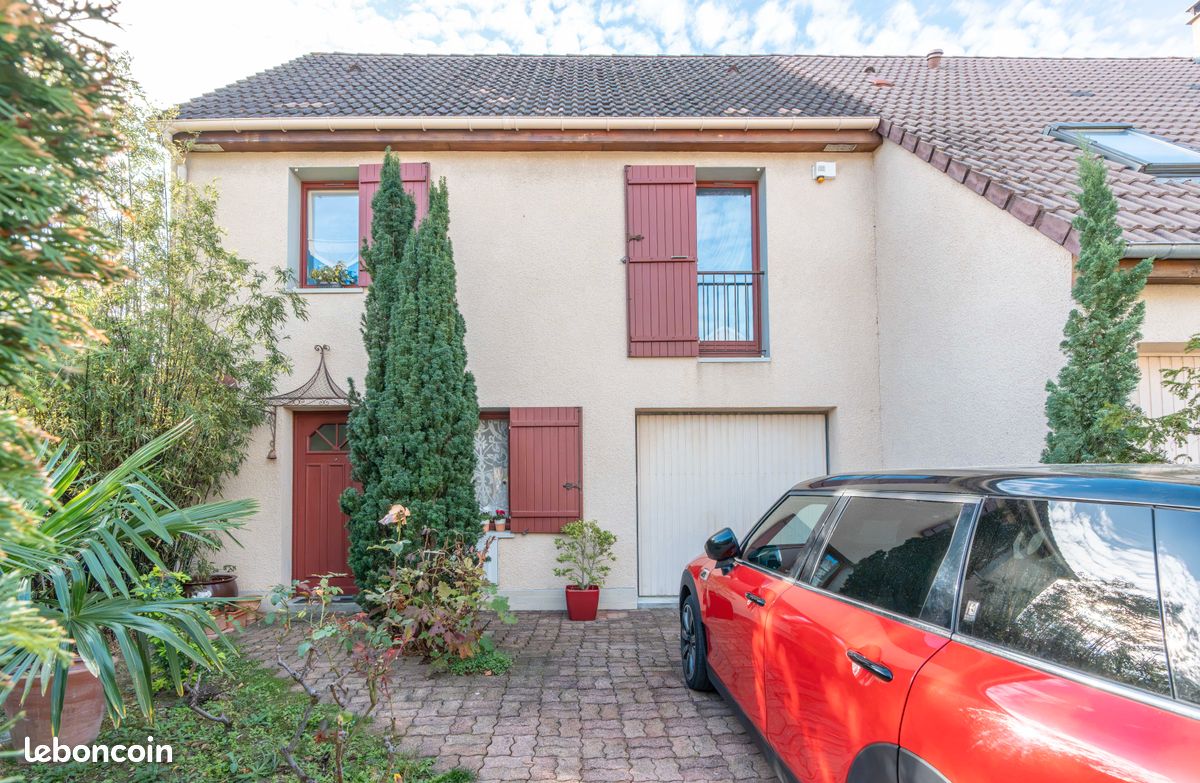 Maison 5 pièces 120 m² · à Neuilly-Plaisance · 120 m² · 555 000 €