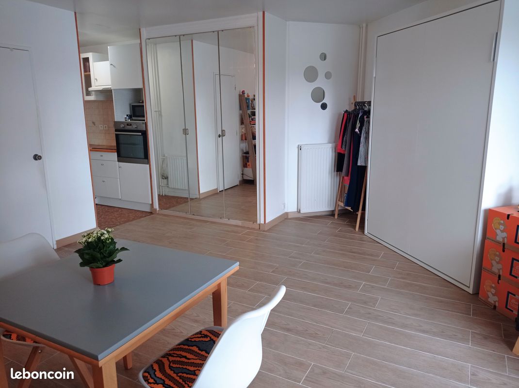 Appartement 1 pièce 31 m² · à Créteil · 31 m² · 980 €