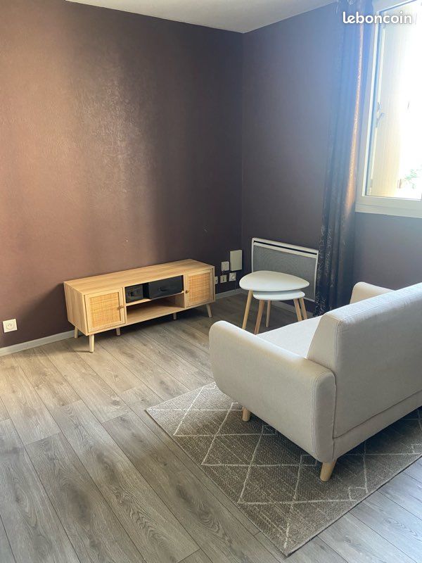 Appartement 1 pièce 38 m² · à Pau · 38 m² · 570 €