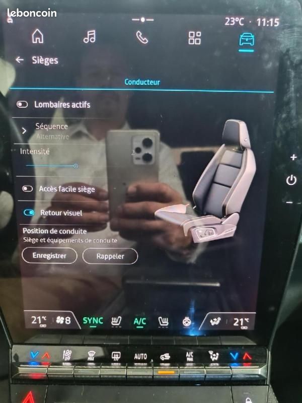 Renault Austral E-Tech hybrid 200 Iconic (image 17)