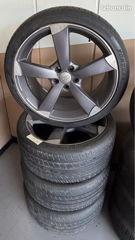 Pneus Audi (image 1)