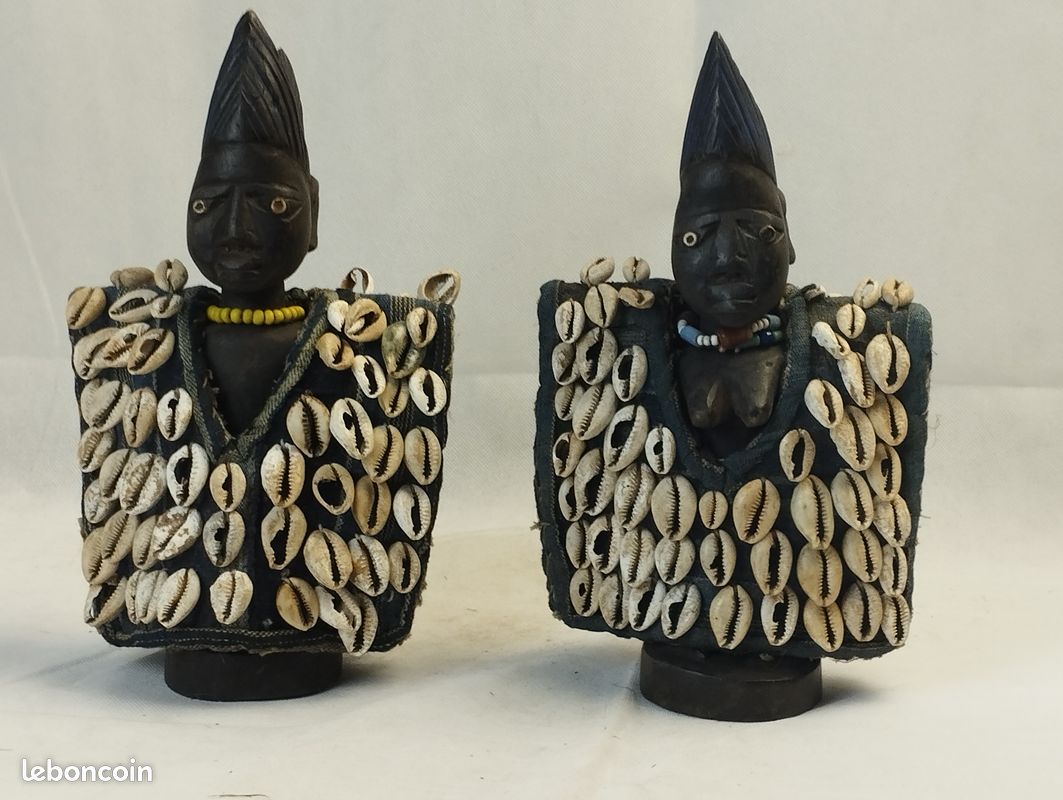 Couple d’Ibeji Yoruba – Nigéria – statuettes rituelles jumelles – 27 cm (image 2)