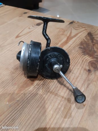 Rare moulinet de pêche vintage Mitchell 300 demi caution