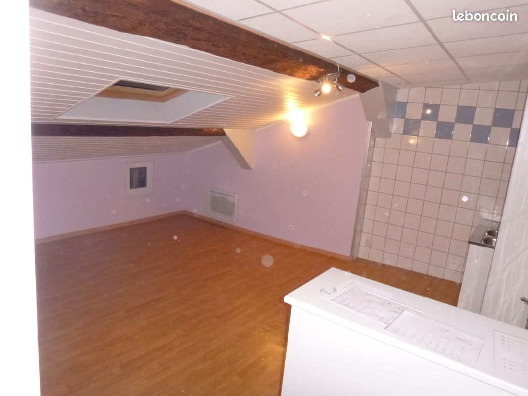 Appartement 1 pièce 35 m² · à Ars-sur-Moselle · 35 m² · 460 €/mois