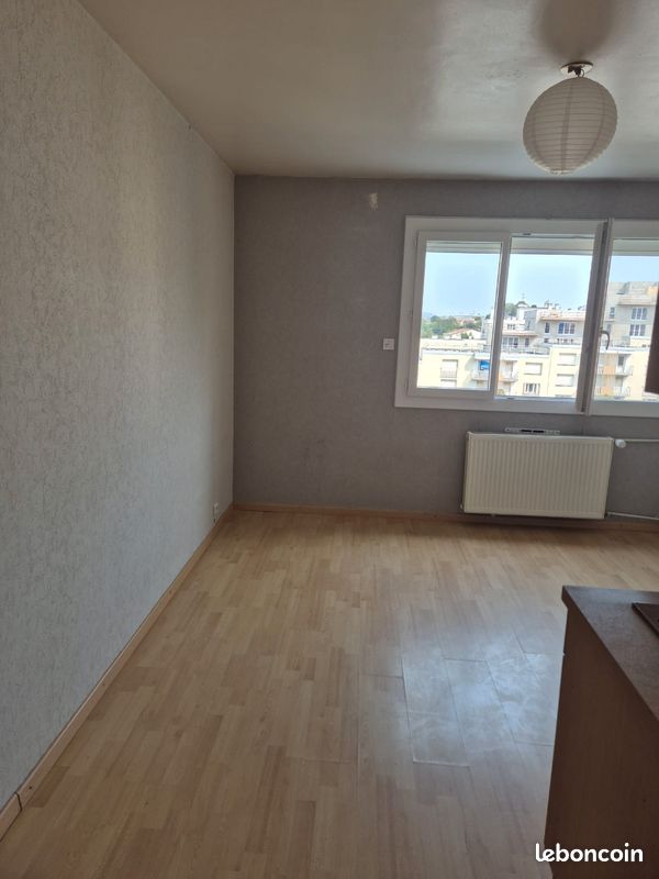 Appartement 2 pièces 30 m² · à Clermont-Ferrand · 30 m² · 430 €/mois