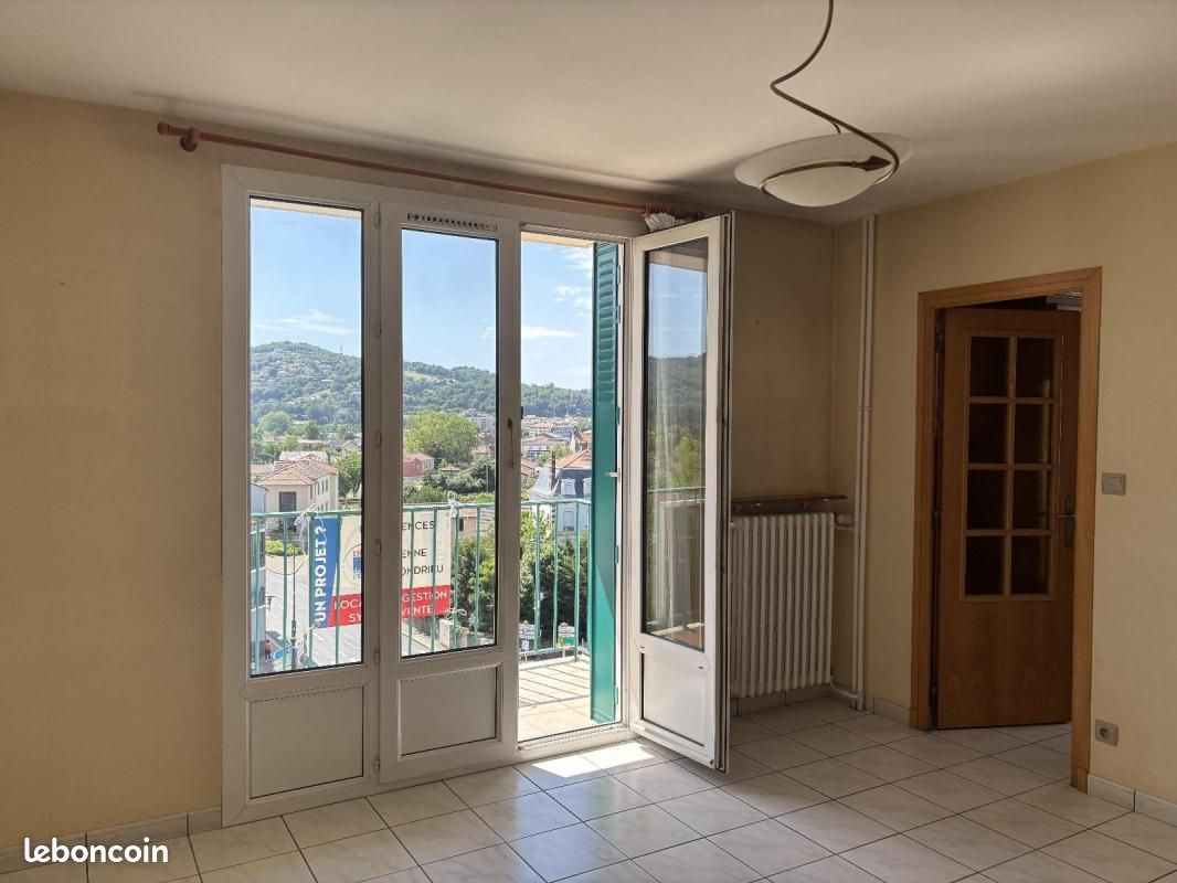 Appartement 3 pièces 54 m² · à Condrieu · 54 m² · 740 €/mois