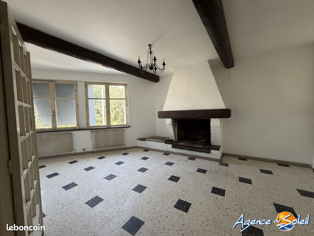 Maison 6 pièces 144 m² · à Lézignan-Corbières · 144 m² · 110 000 €