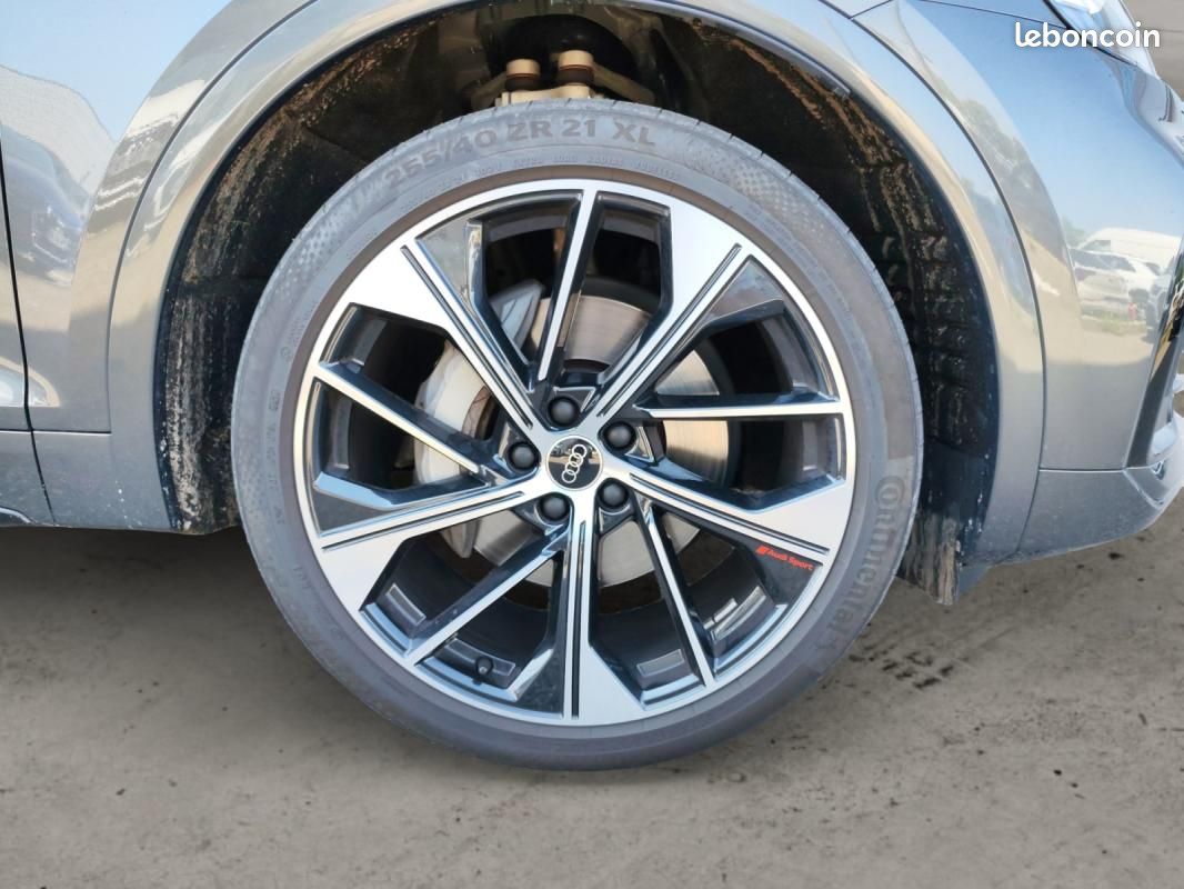 Audi Q5 Sportback 55 TFSIe 367 S tronic 7 Quattro S line (image 9)
