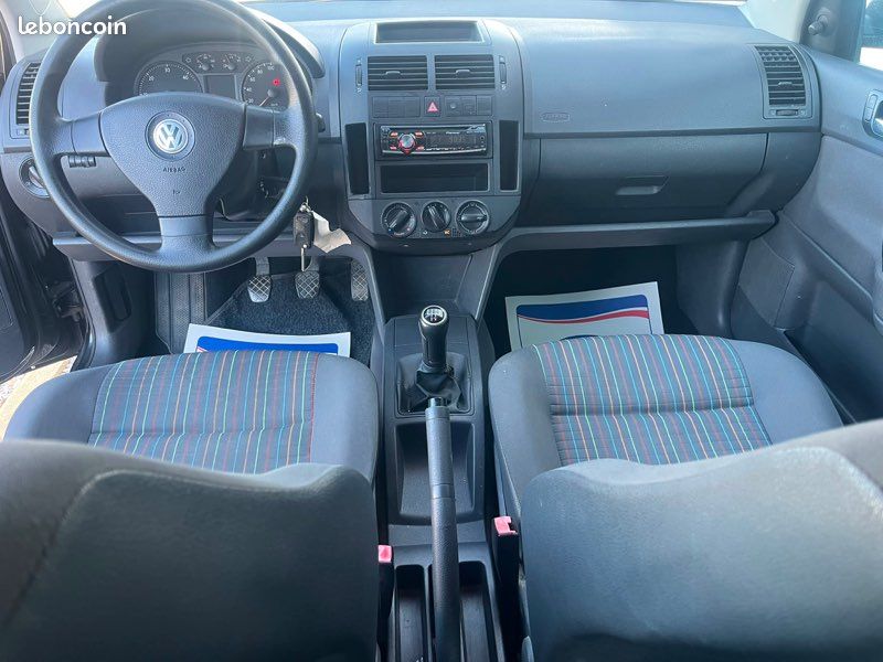 VOLKSWAGEN POLO 4 1.4 TDI 70CH 4CV fiscaux CT OK (image 9)