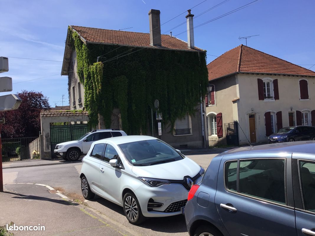 Maison 10 pièces 200 m² · à Neufchâteau · 200 m² · 110 000 €