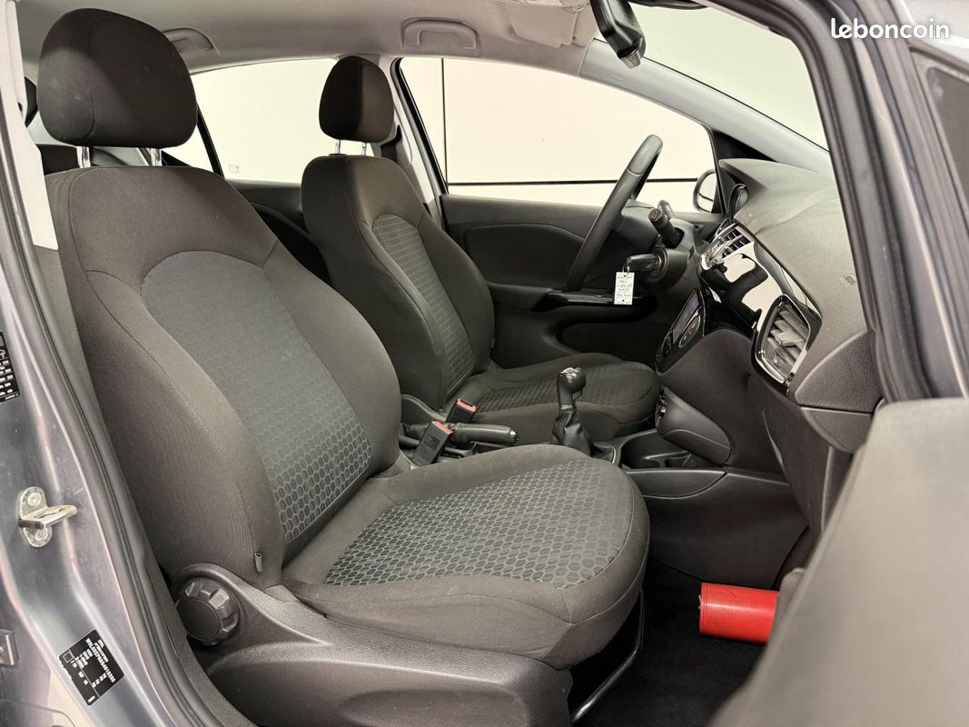Opel corsa 1.2 essence 69 cv enjoy (image 28)