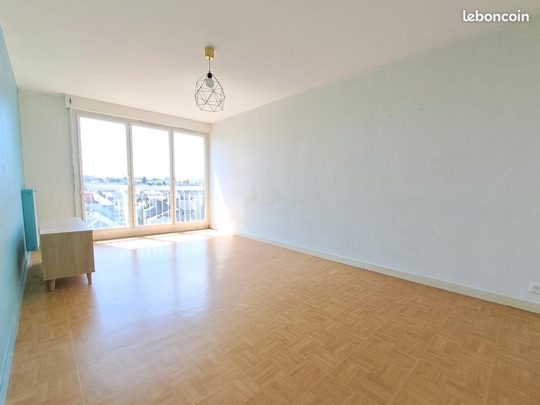 Appartement 3 pièces 67 m² · à Nantes · 67 m² · 809 €