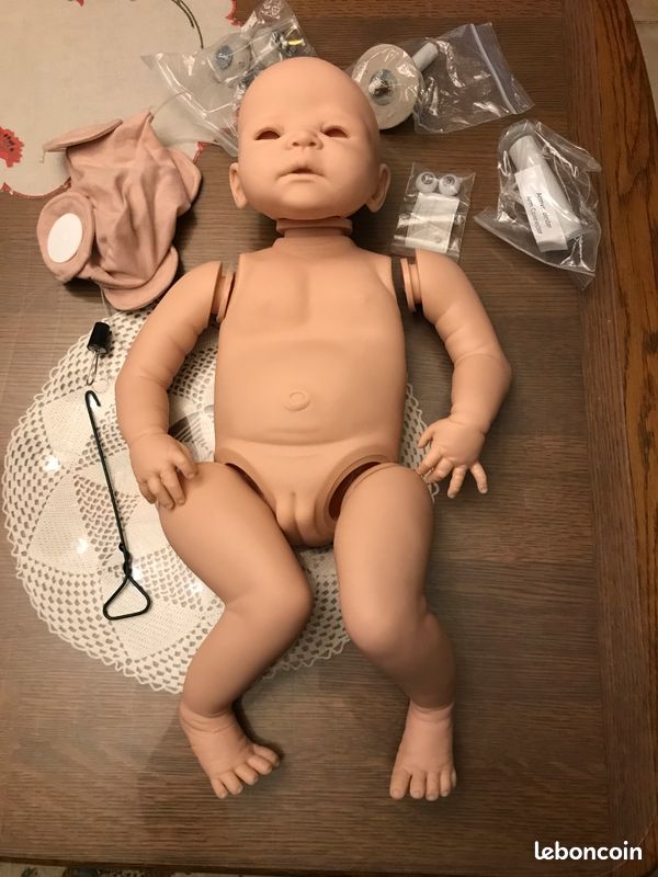 Conseils pour fabriquer un bébé reborn - Le choix de la poupée Reborn