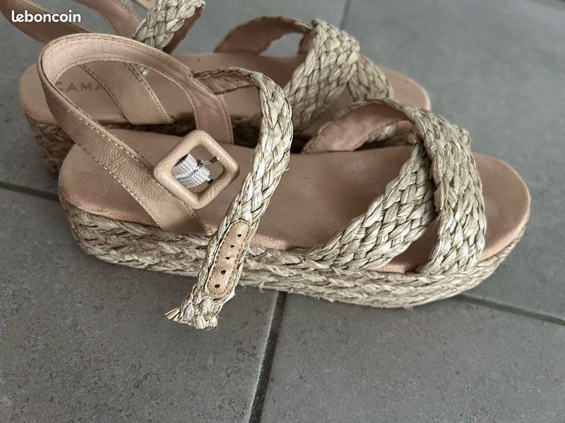 sandales cannage doré camaieu