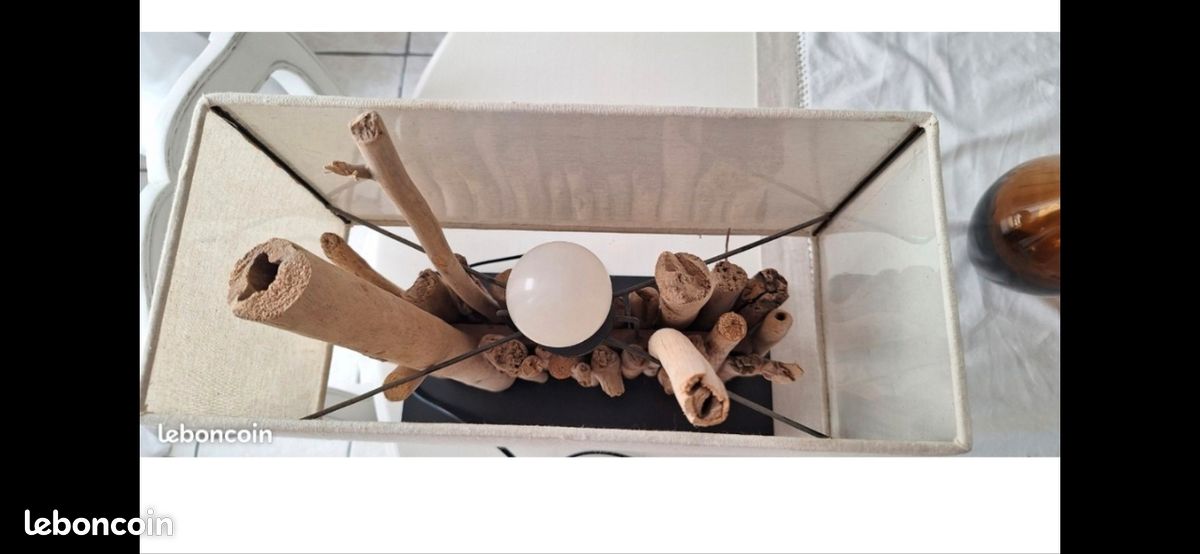 Lampe en bois (image 2)