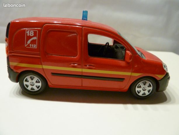 Voiture Miniature Renault Kangoo Pompiers Paris 1998 Solido 1/43 - Occasion Très Bon état, En Boîte