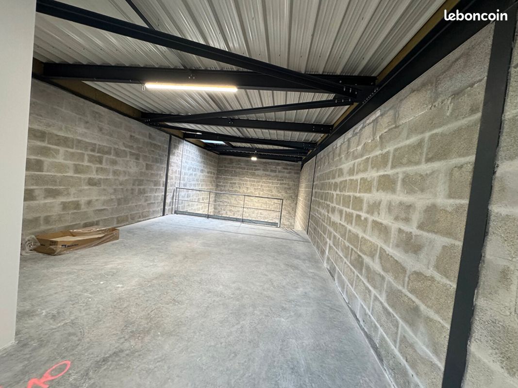 Local 160 m² BASSE GOULAINE (image 9)