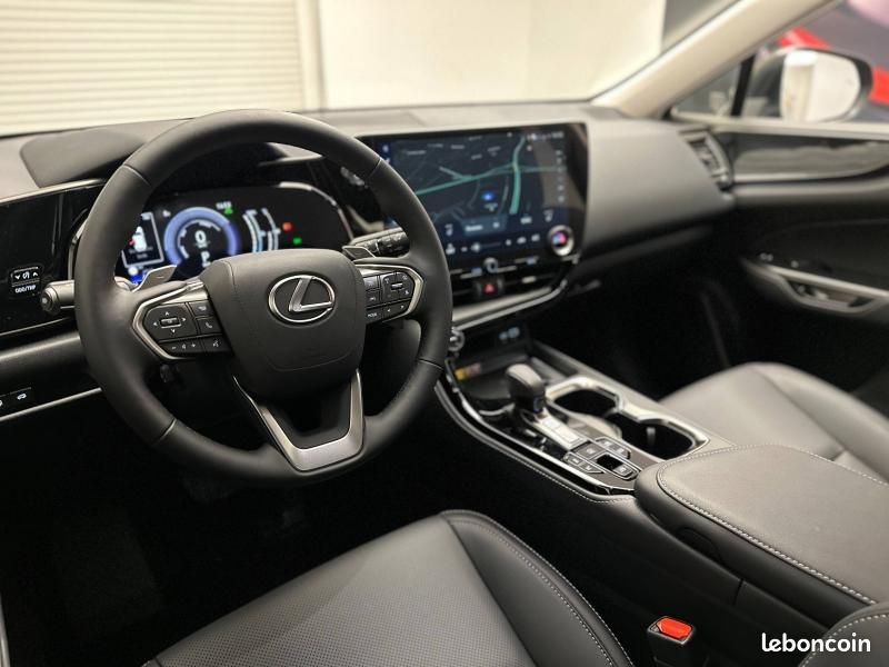 Lexus NX 450h+ Luxe 4WD MY25 (image 23)