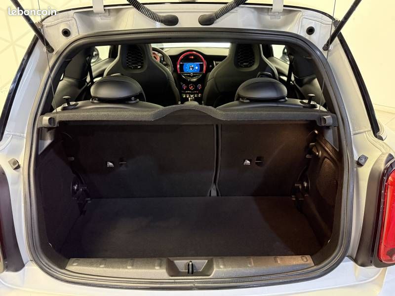 Mini Hatch 3 Portes John Cooper Works 231 ch BVA8 Finition JCW Ultimate (image 30)