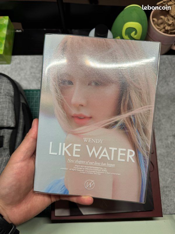 WENDY The 1st Mini Album ‘Like Water’ LP Vinyl (image 1)