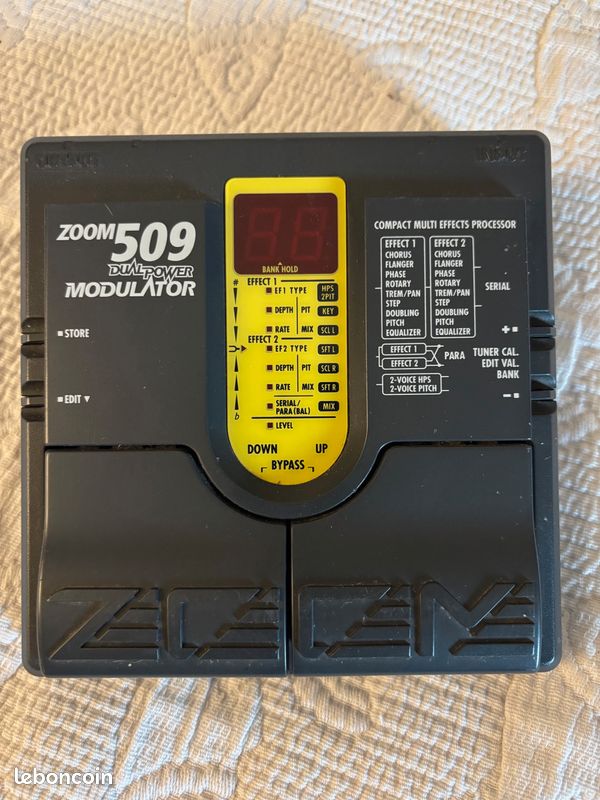 Pedale guitare dual modulator zoom 509 (image 1)