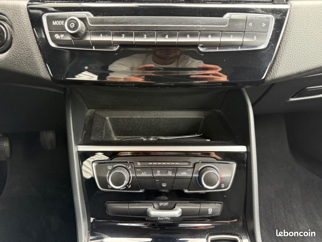 BMW Serie 2 Active Tourer 216d 116 ch Lounge (image 15)