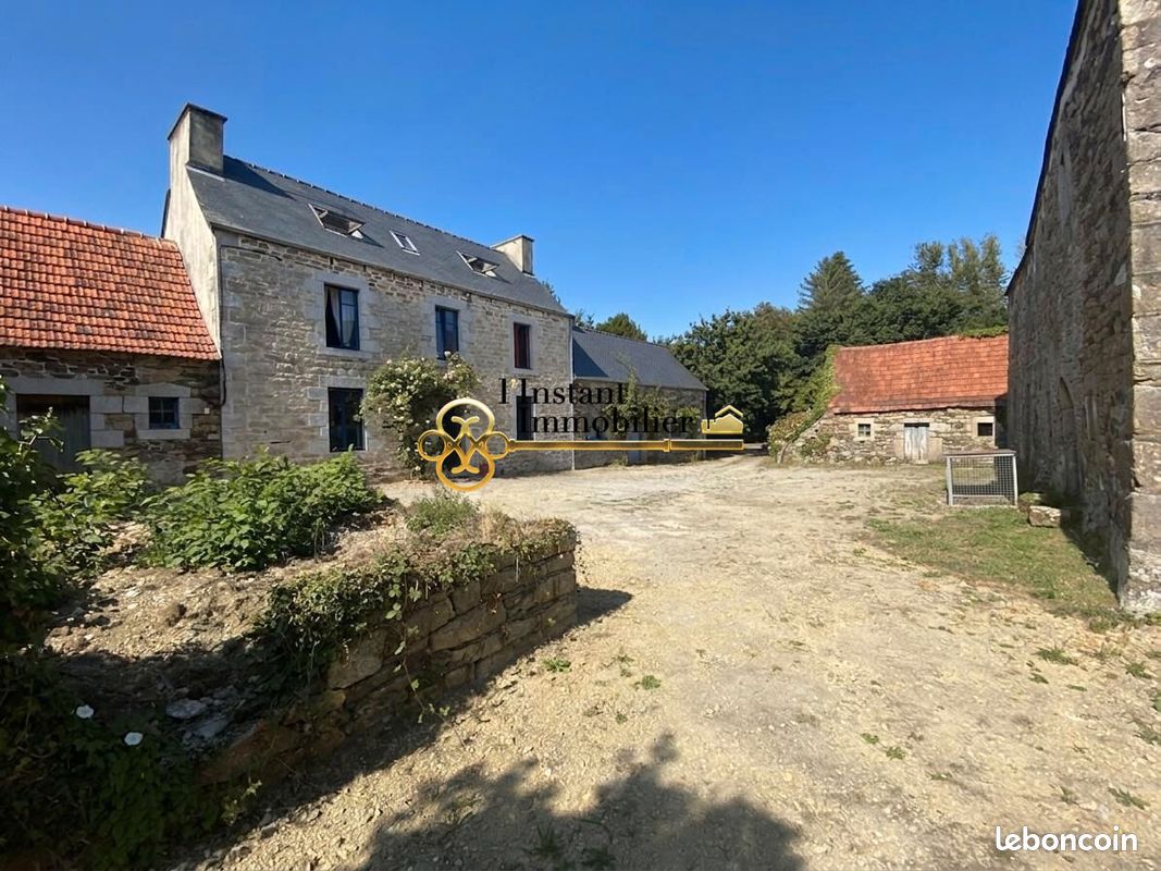 Maison 6 pièces 124 m² · à Plouégat-Guérand · 124 m² · 599 900 €
