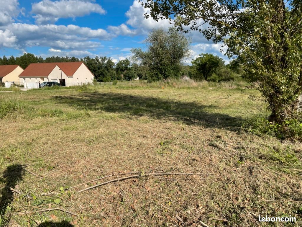 Terrains à bâtir · à Mur-de-Sologne · 27 000 €