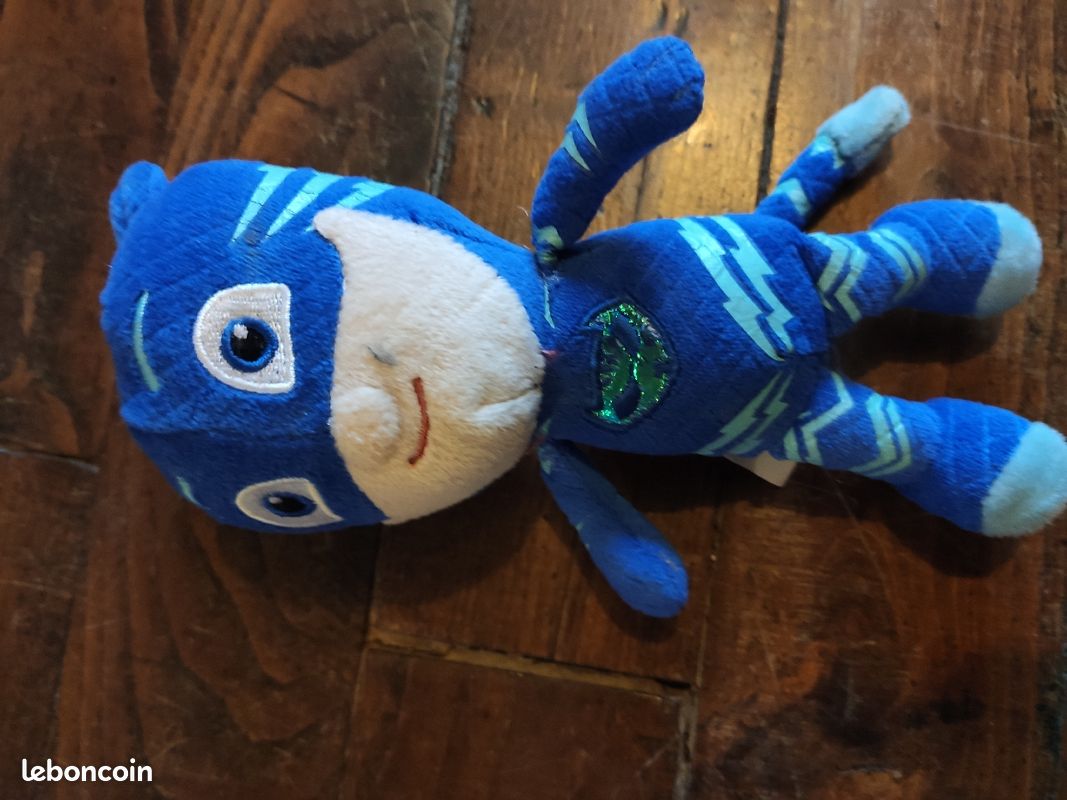 Doudou pyjamasque (image 1)