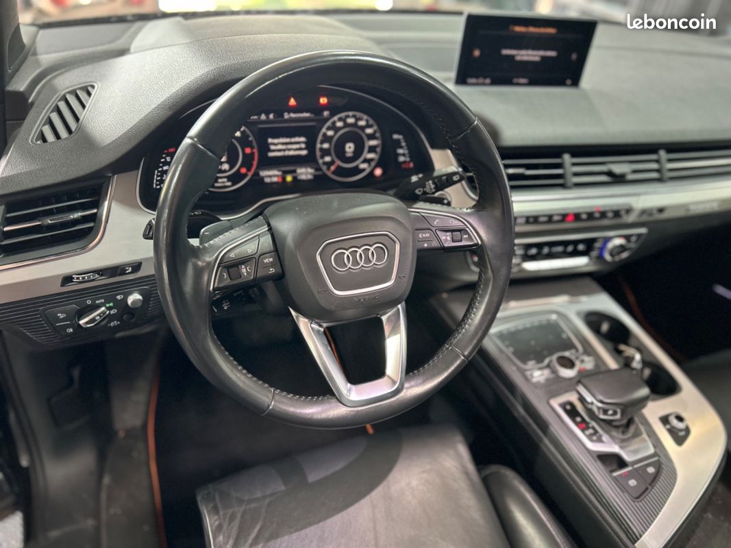 AUDI Q7 3.0 50 TDI 286 CH S-LINE QUATTRO TIPTRONIC / SUIVI CONSTRUCTEUR / CAMÉRA 360 / TOIT OUVRANT / BOSe (image 11)
