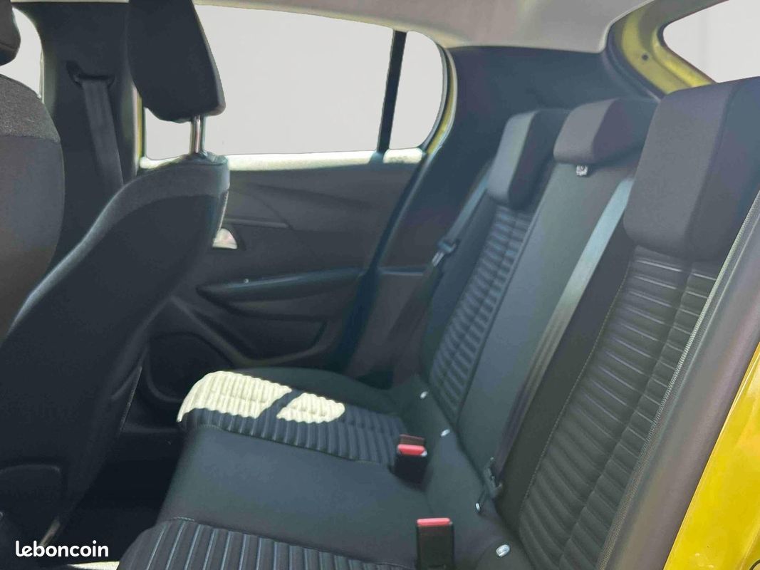 Peugeot 208 1.2 PureTech 100ch S&S Active (image 19)