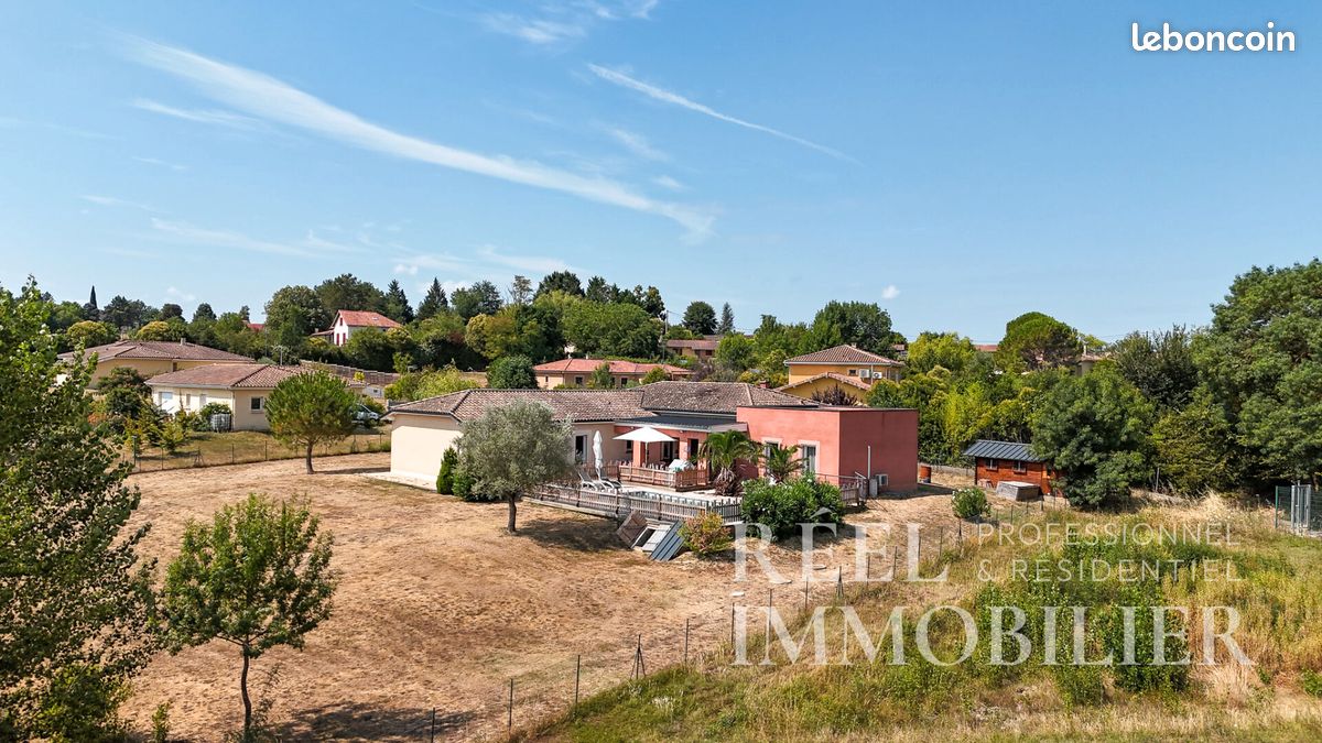 Maison 6 pièces 192 m² · à Preignan · 192 m² · 450 000 €