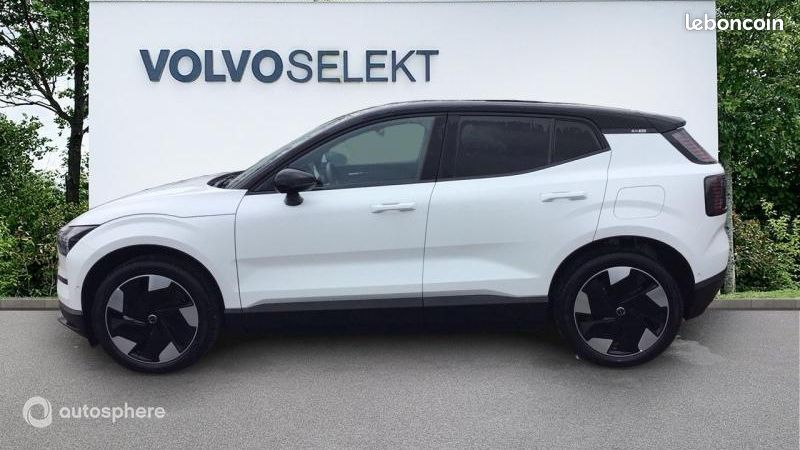 Volvo Ex30 Single Extended Range 272ch Ultra (image 2)