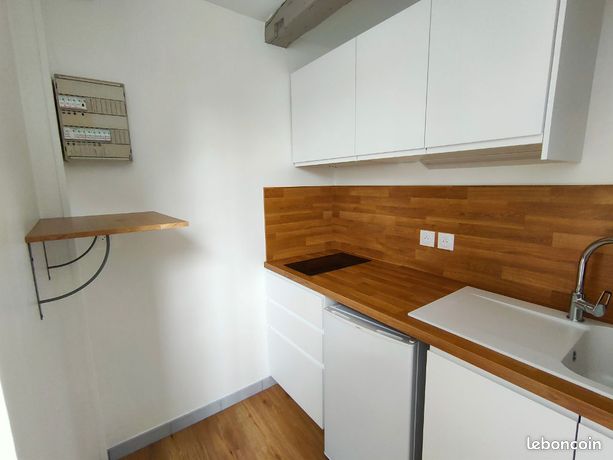 Studio 1 pièce 25 m²
