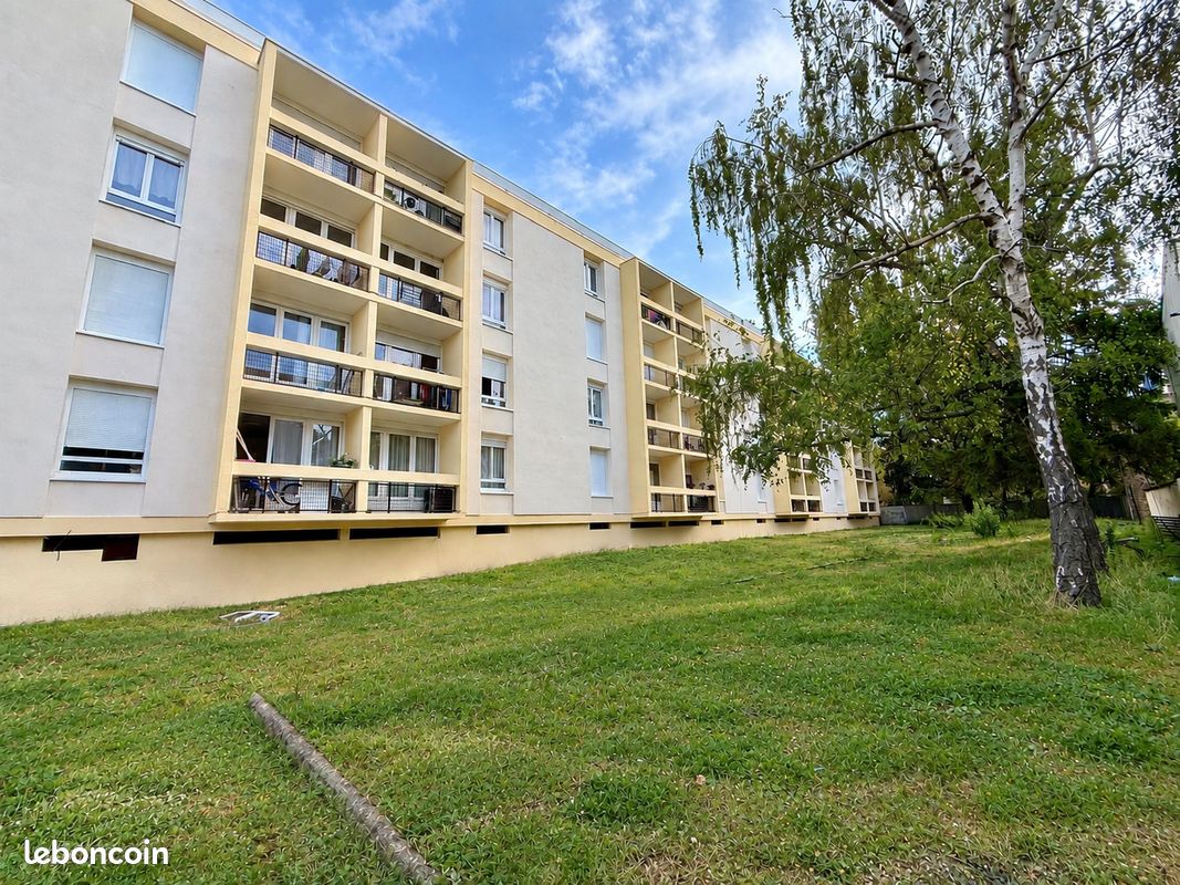 Appartement 3 pièces 53 m² · aux Pavillons-sous-Bois · 53 m² · 163 000 €