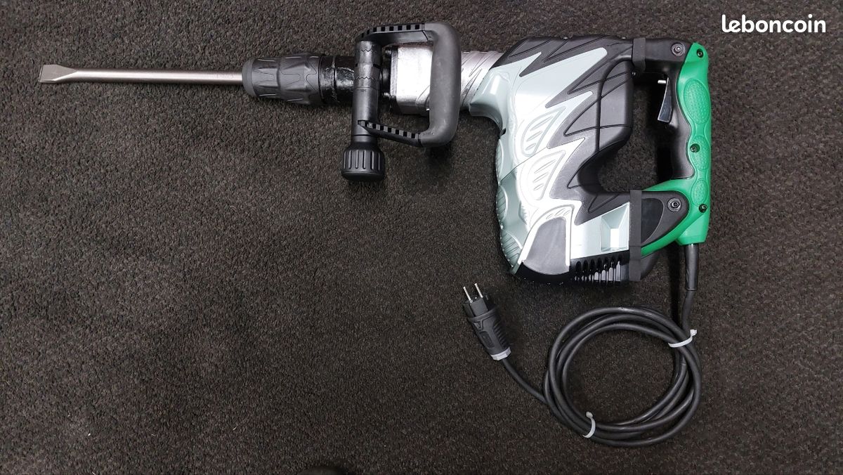 Marteau de demolition filaire hitachi (image 1)