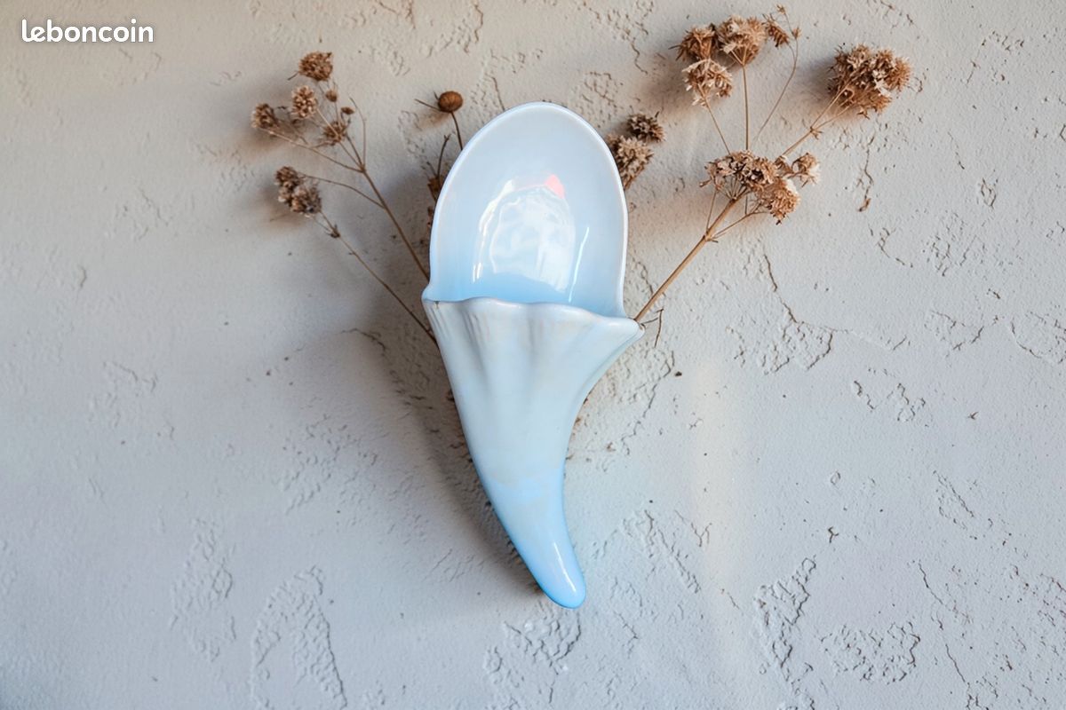 Vase mural vintage (image 1)