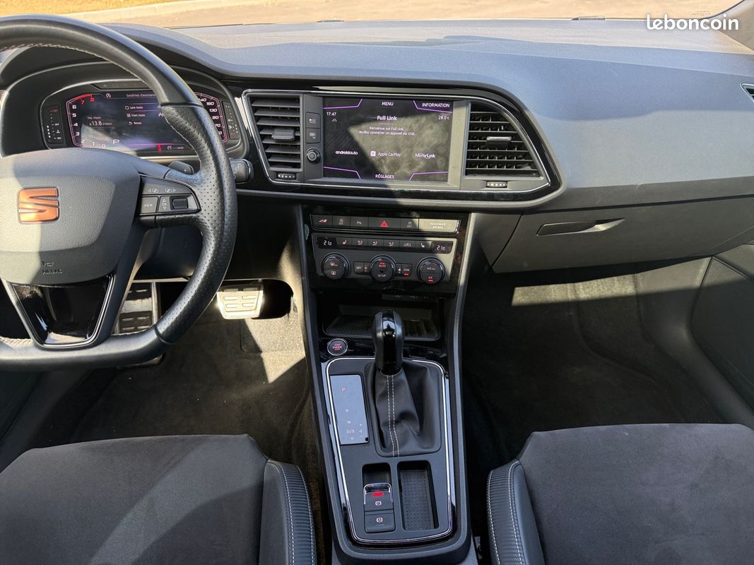 SEAT LEON 2.0 TSI 290 CUPRA CARBON EDITION DSG 290Ch Garantie 12 mois - Entretiens Seat - Toit Ouvrant - Sièges chauffant - Palette au volant - Caméra (image 12)
