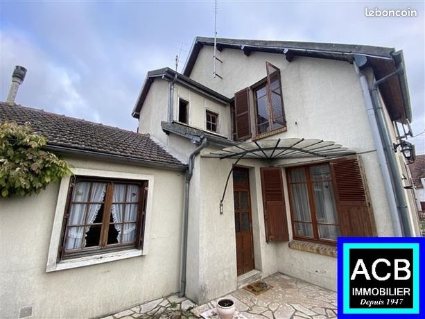 Maison 6 pièces 140 m²