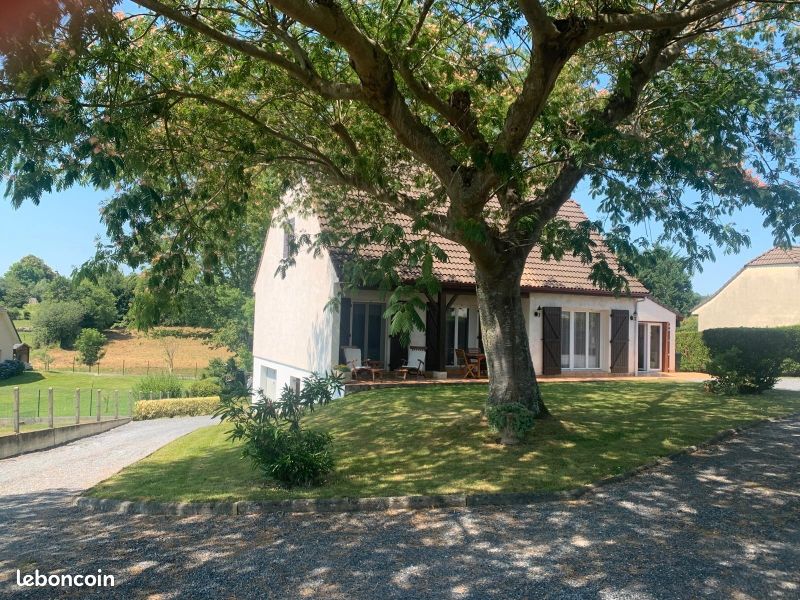 Maison 7 pièces 158 m² · à Monein · 158 m² · 330 000 €