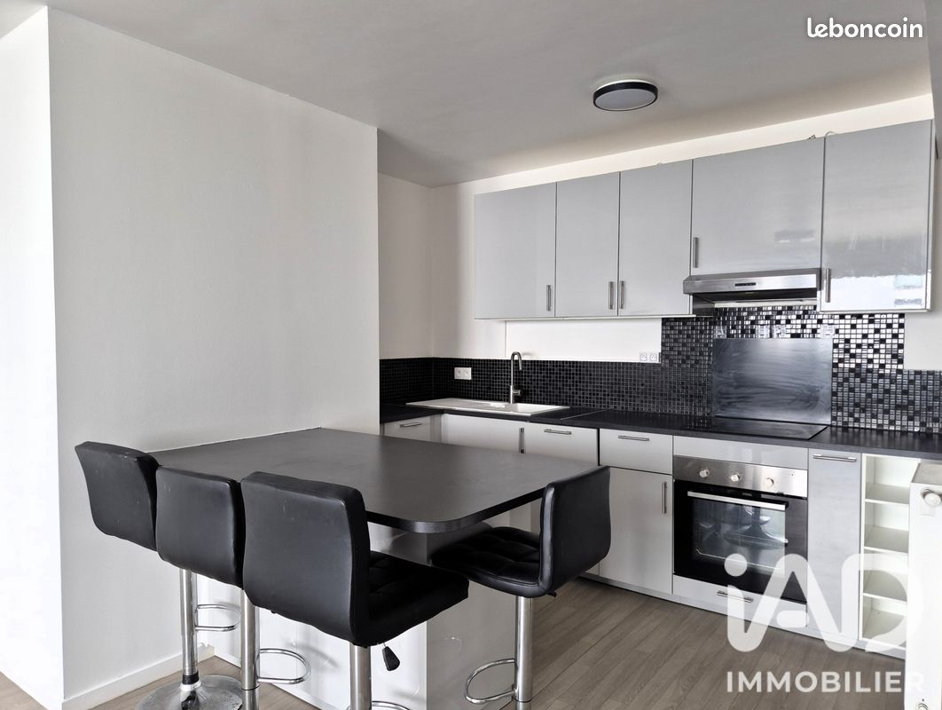Appartement 3 pièces 61 m² · à Trappes · 61 m² · 169 000 €