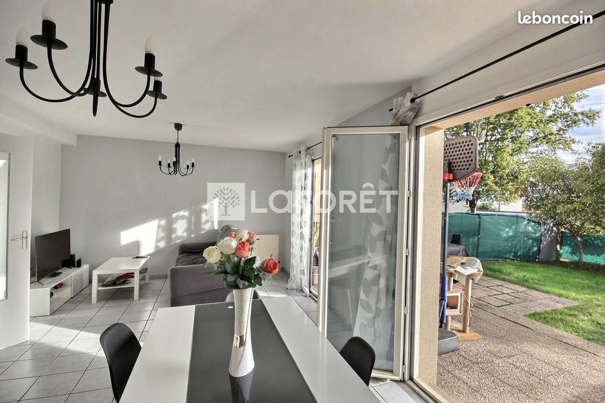 Maison 4 pièces 100 m² · à Saint-Galmier · 100 m² · 220 000 €