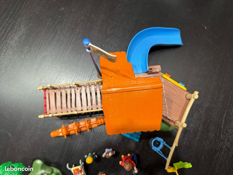 PLAYMOBIL City Life - 70281 - Parc de jeux et enfants (image 4)