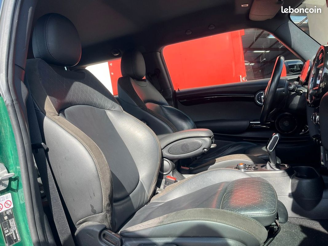 Mini Mini COOPER SE 184 CHEVAUX ÉLÉCTRIQUE - FULL OPTIONS | RÉVISÉE ET GARANTIE DE 12 MOIS EN EUROPE (image 17)
